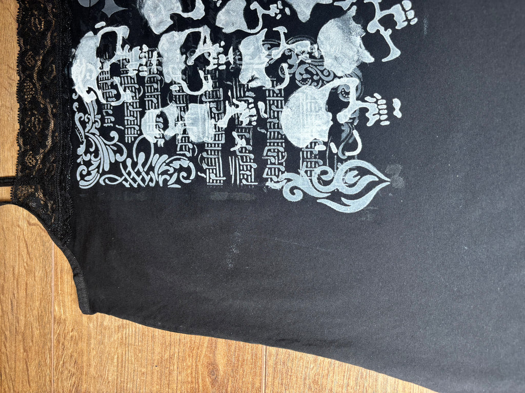 Laced black lady’s tank top with skull print