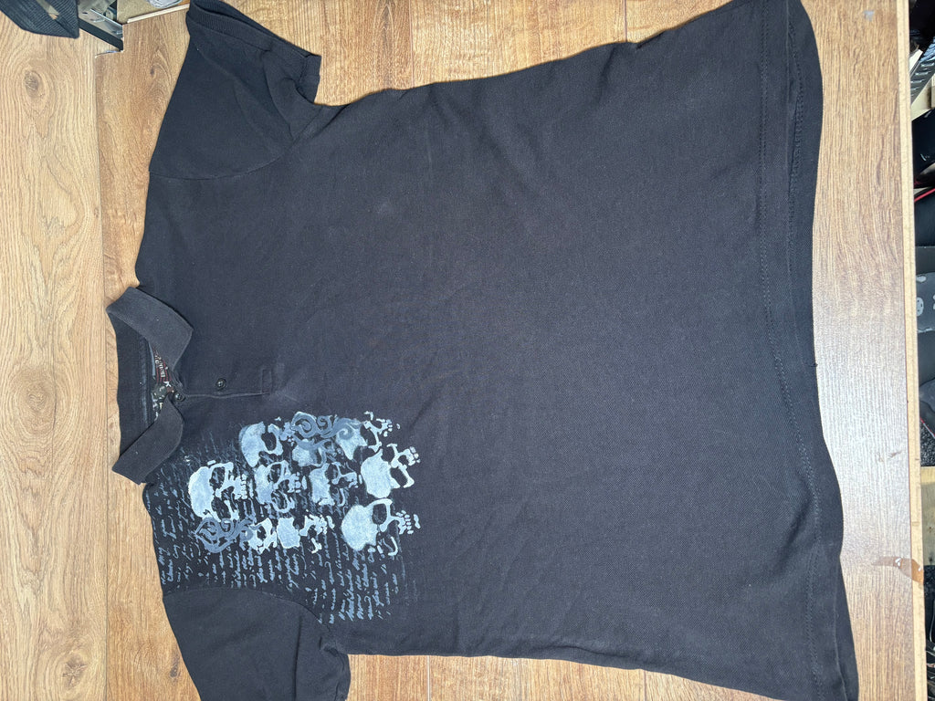 Skater style black and gray printed skull polo