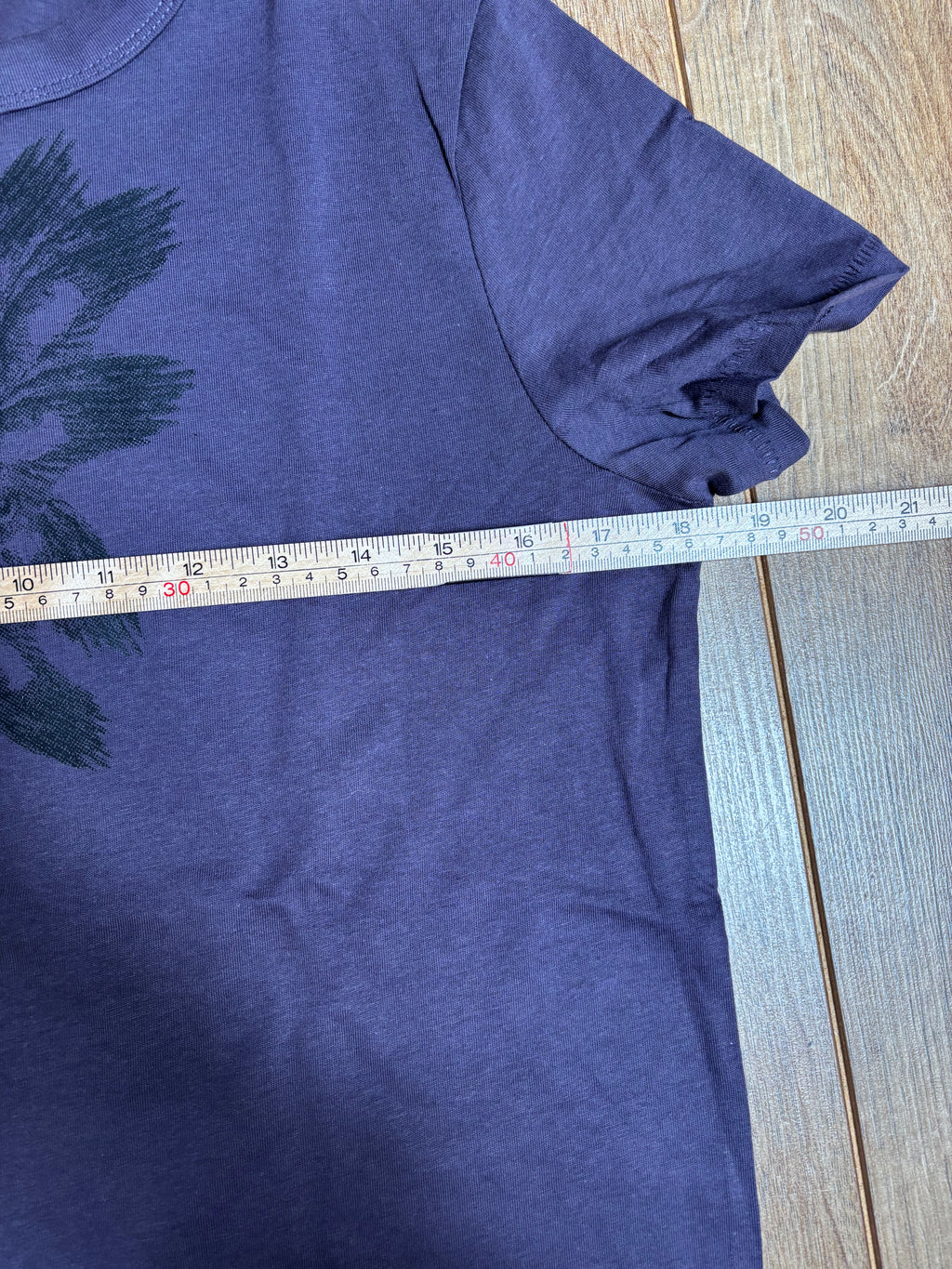 Purple Ladys Short Sleeve T-Shirt with Angel Print