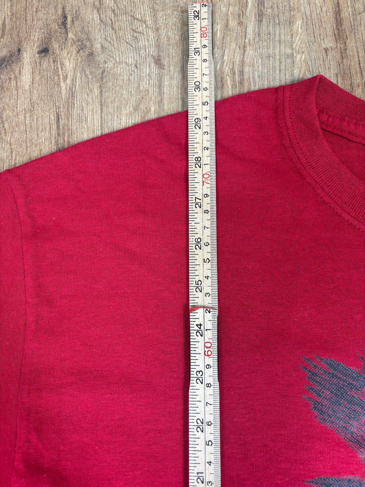 Red angel seraphim print tshirt