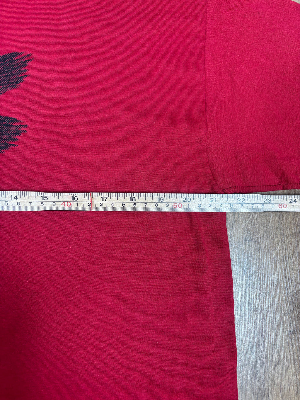 Red angel seraphim print tshirt