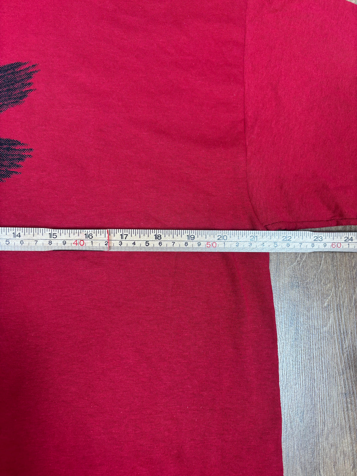 Red angel seraphim print tshirt