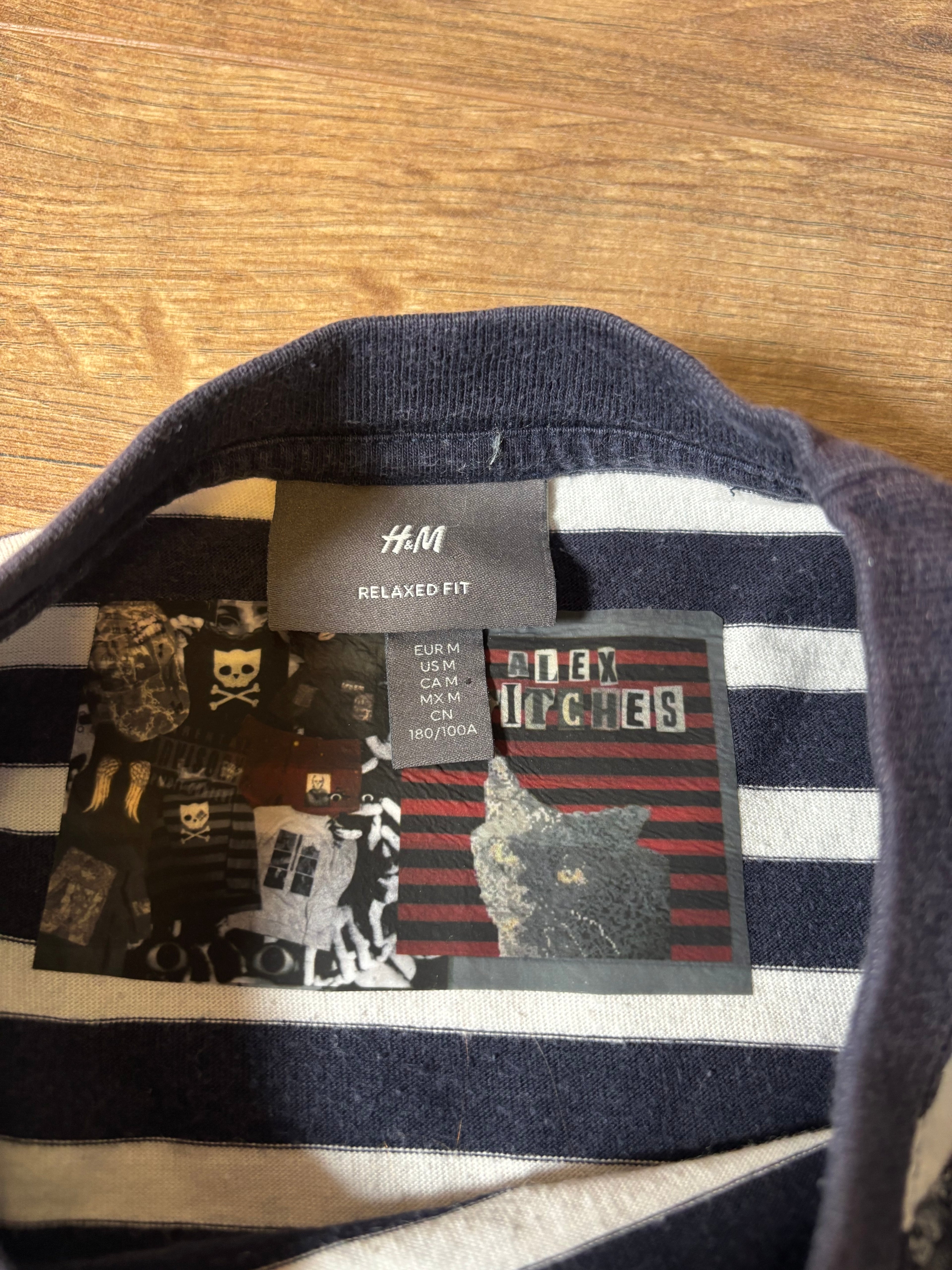 Skater style navy and white striped skull print tshirt