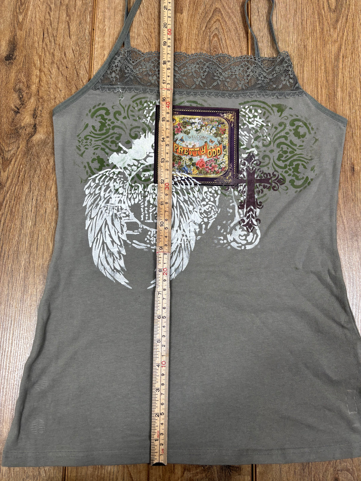 Upcycled pretty odd green tank top with lace