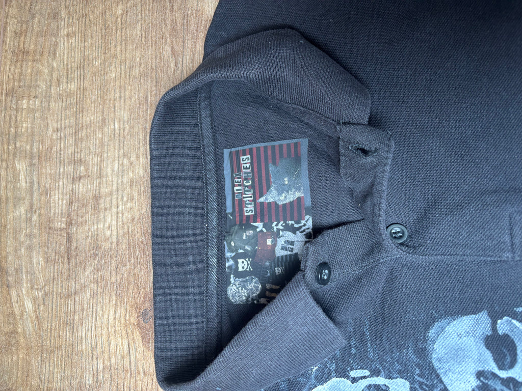 Skater style black and gray printed skull polo
