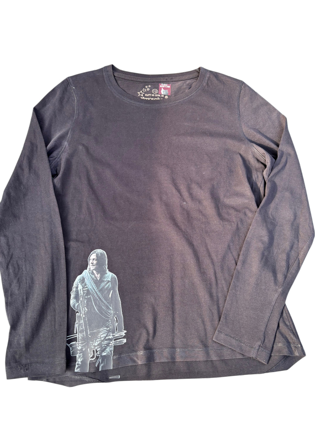 TWD Daryl Dixon inspired upcycled long sleeved black tshirt with wings