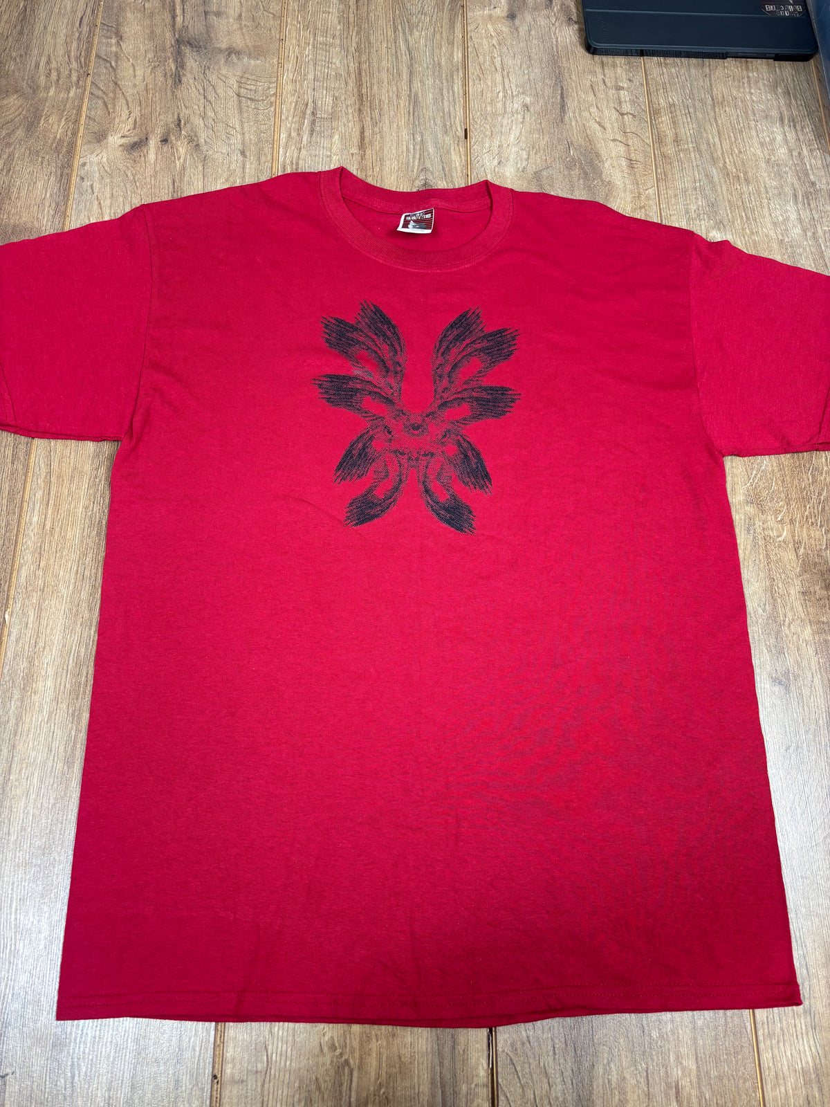 Red angel seraphim print tshirt