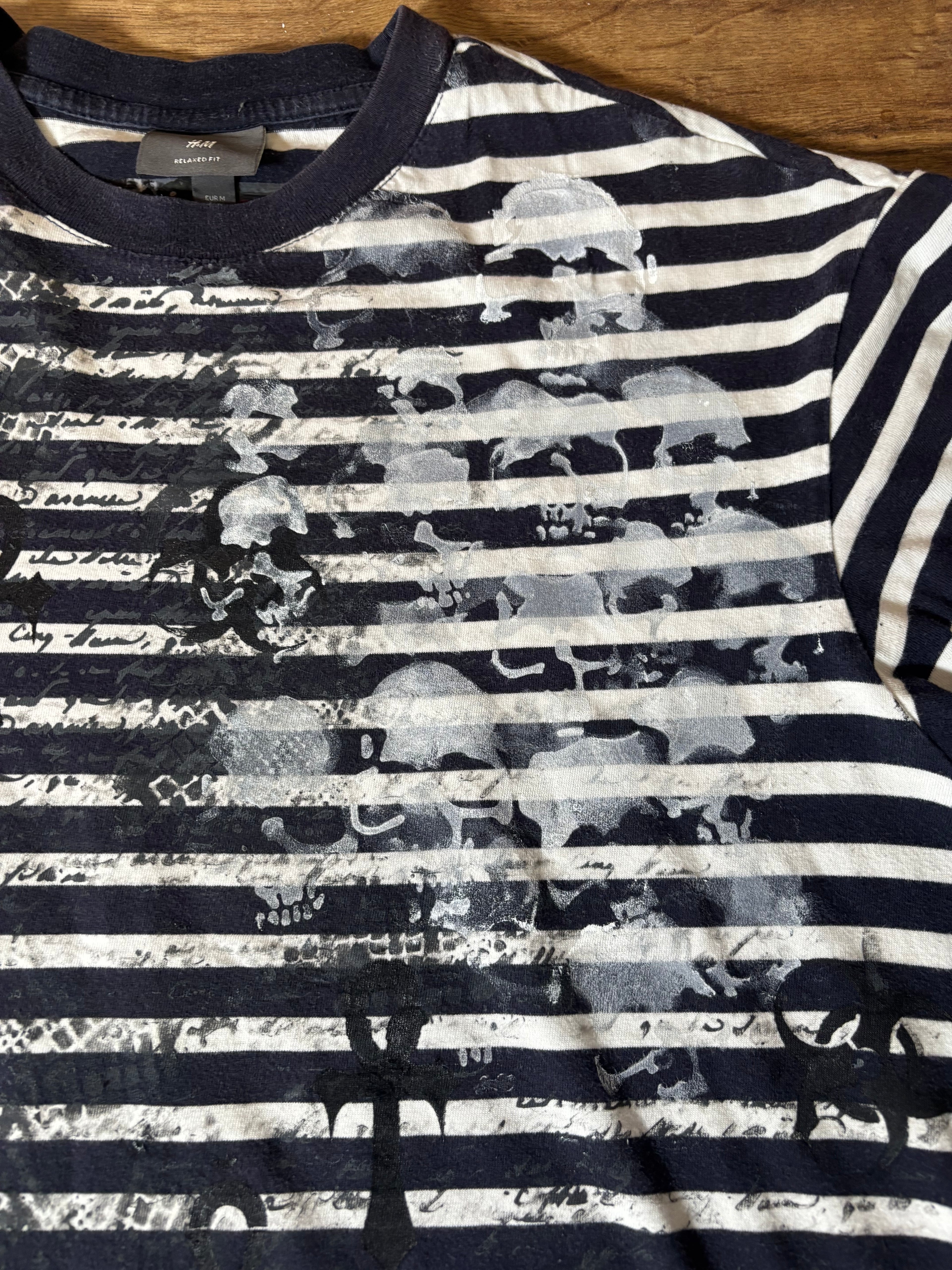 Skater style navy and white striped skull print tshirt