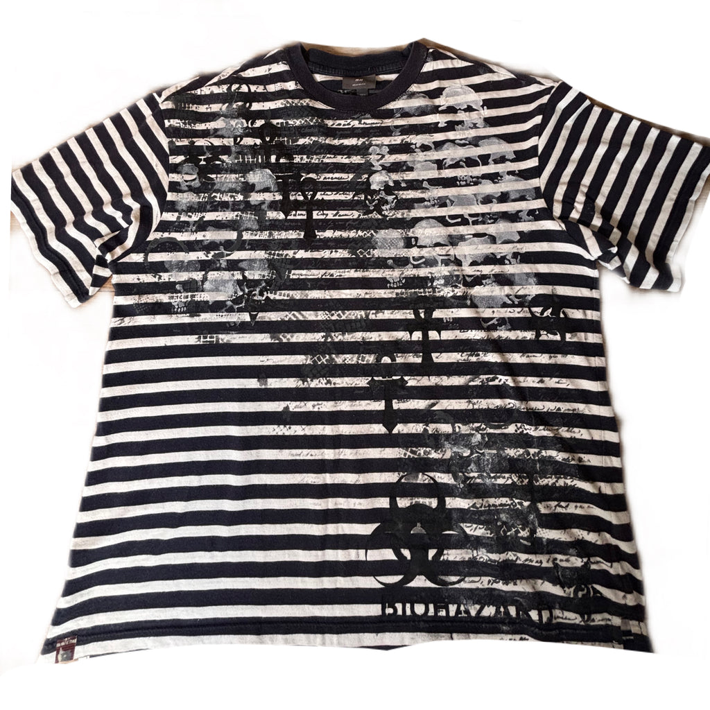 Skater style navy and white striped skull print tshirt